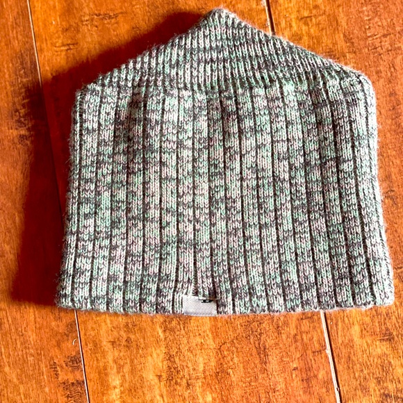 diesel beanie - Picture 1 of 3